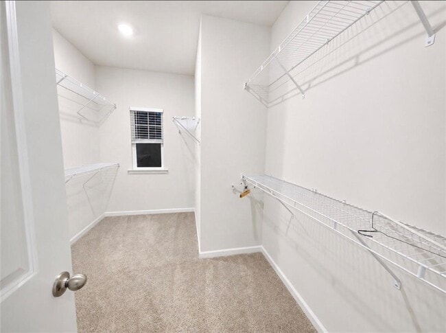 Building Photo - 757 Laurel Cove