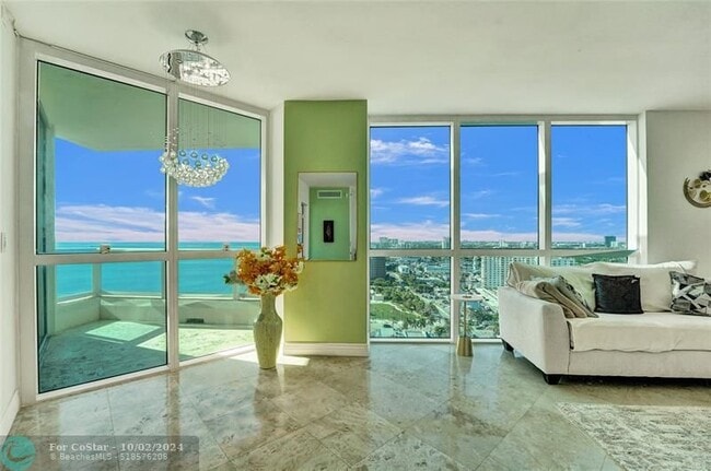 Building Photo - 101 S Fort Lauderdale Beach Blvd