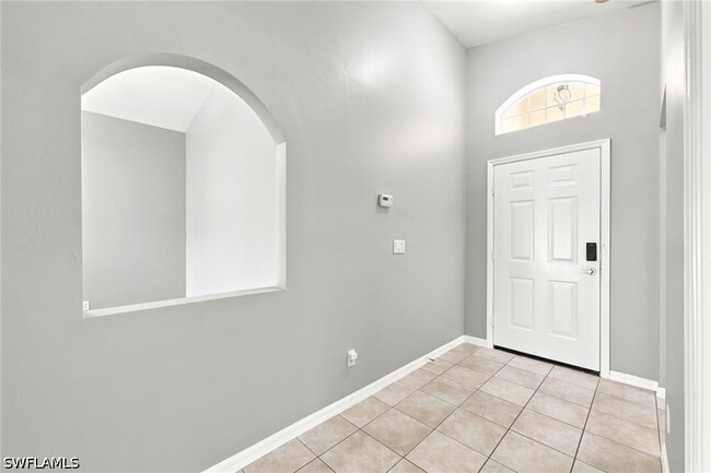 Building Photo - 25925 Pebblecreek Dr