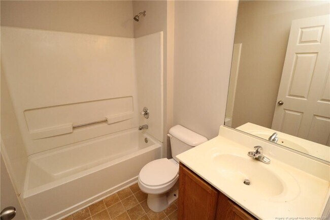 Building Photo - 5110 Neuse Commons Ln