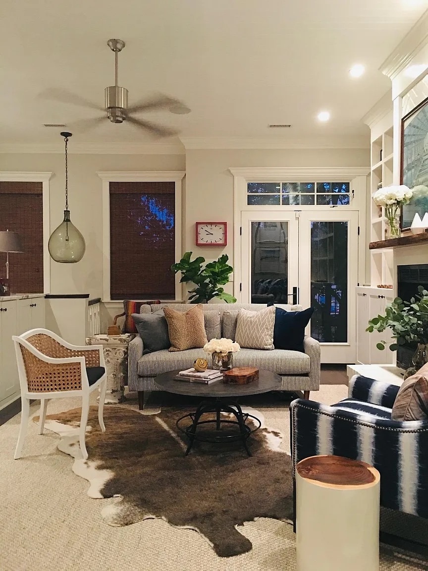 Building Photo - 1830 Thames St