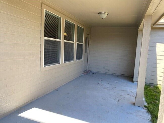 Building Photo - 1118 Partridge Dr
