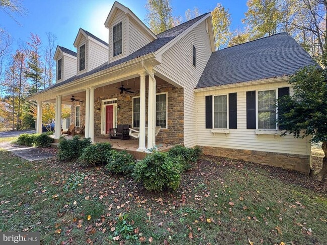 Building Photo - 5 Artillery Dr