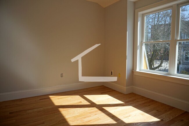 Building Photo - 26 Bothwell Rd