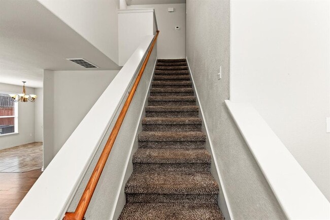 Building Photo - 2410 Great Oaks Dr