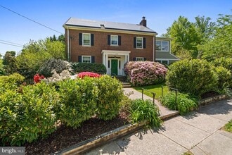 Building Photo - 4008 Rosemary St