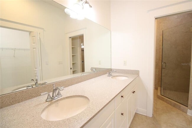 Building Photo - 132 NE 4 St