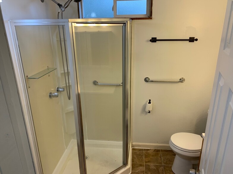 Building Photo - 1311 S 3rd Ave