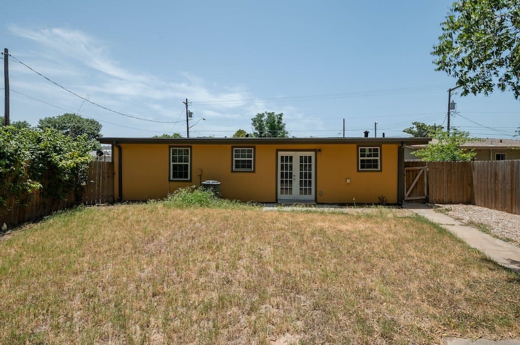 Building Photo - 1312 E 52nd St