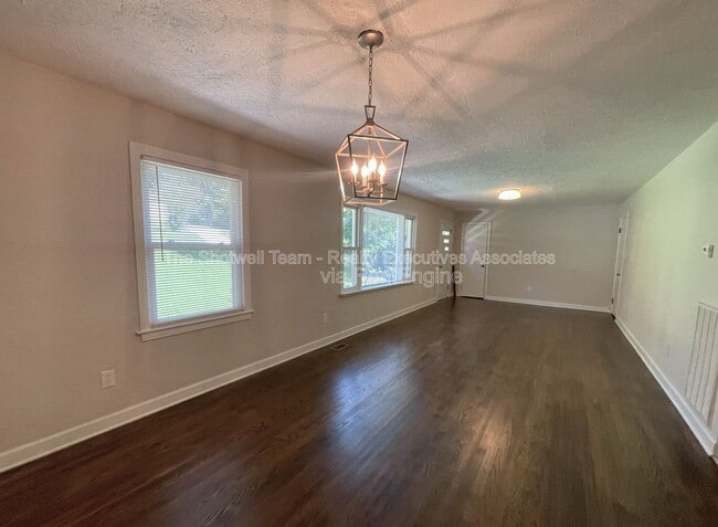Building Photo - 4304 Crosby Dr