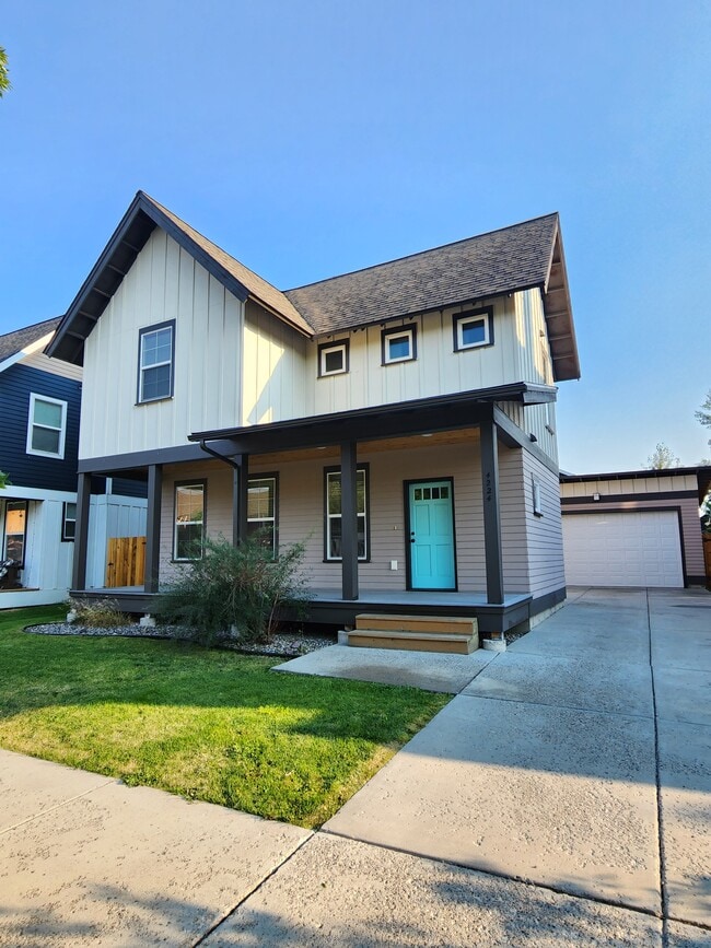 Building Photo - 4224 Benepe St