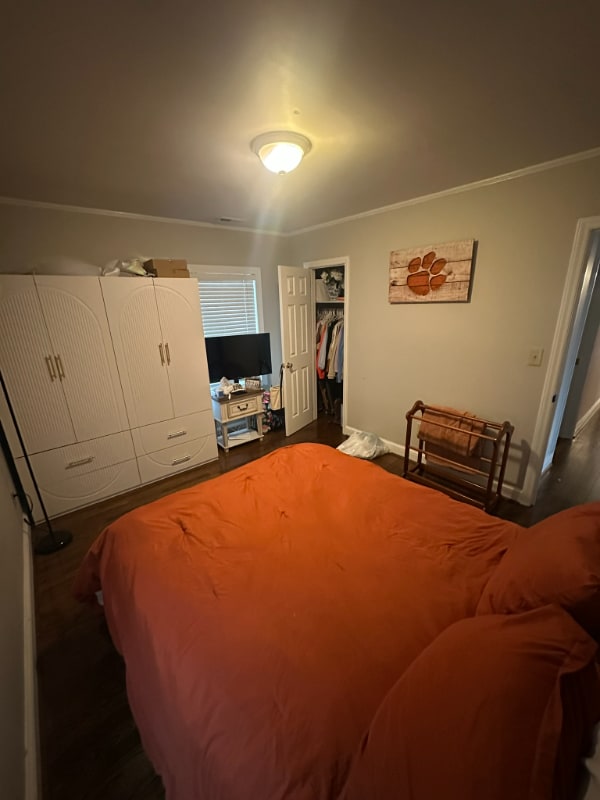 Building Photo - 228 Brookdale Ave