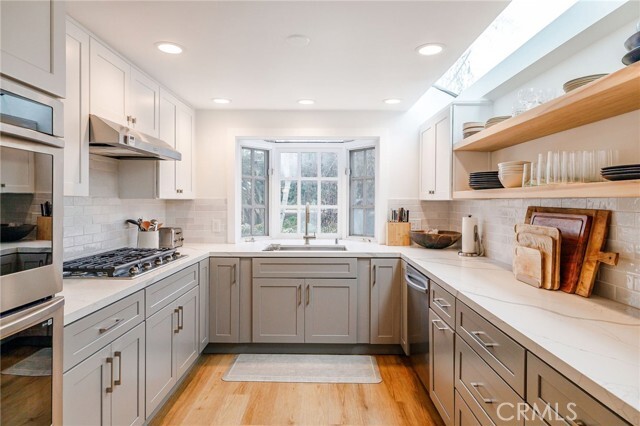 Building Photo - 2116 N Ardmore Ave