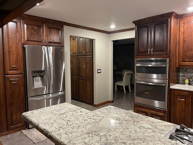 Building Photo - 3 bedroom 2 bath in Rogers, ALL UTILITIES ...