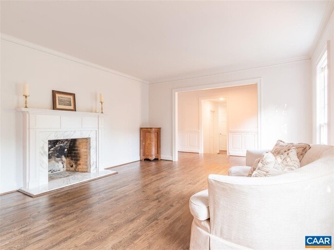 Building Photo - 107 Tally-Ho Dr