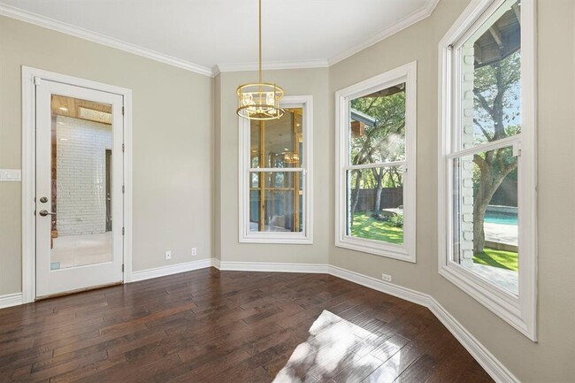 Building Photo - 1213 Grosvener Ct