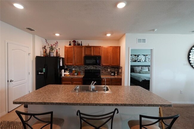 Building Photo - 4214 Roberta Dr