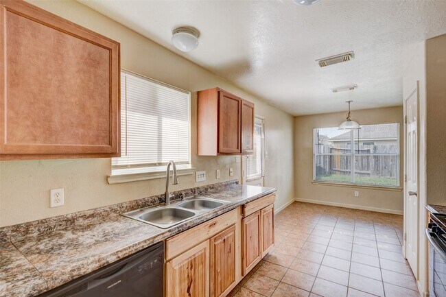 Building Photo - 21807 Yucca Tip Ln