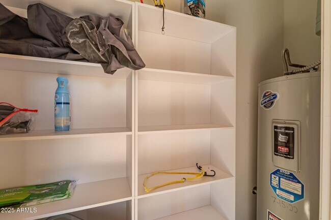 Building Photo - 20100 N 78th Pl