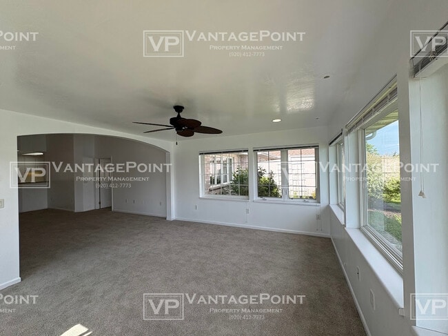 Building Photo - 1684 Twin Lakes Cir