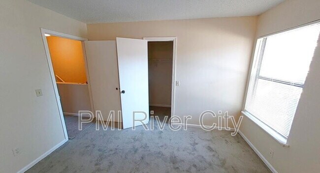 Building Photo - 1202 Maitland Ave