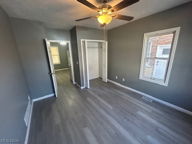 Building Photo - 12224 Fairview Ct