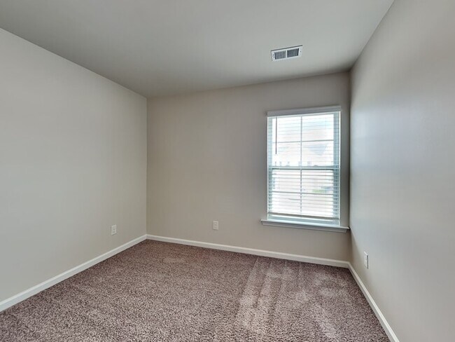 Building Photo - Coming Soon!  Burnside Farms with Fenced in Backyard!