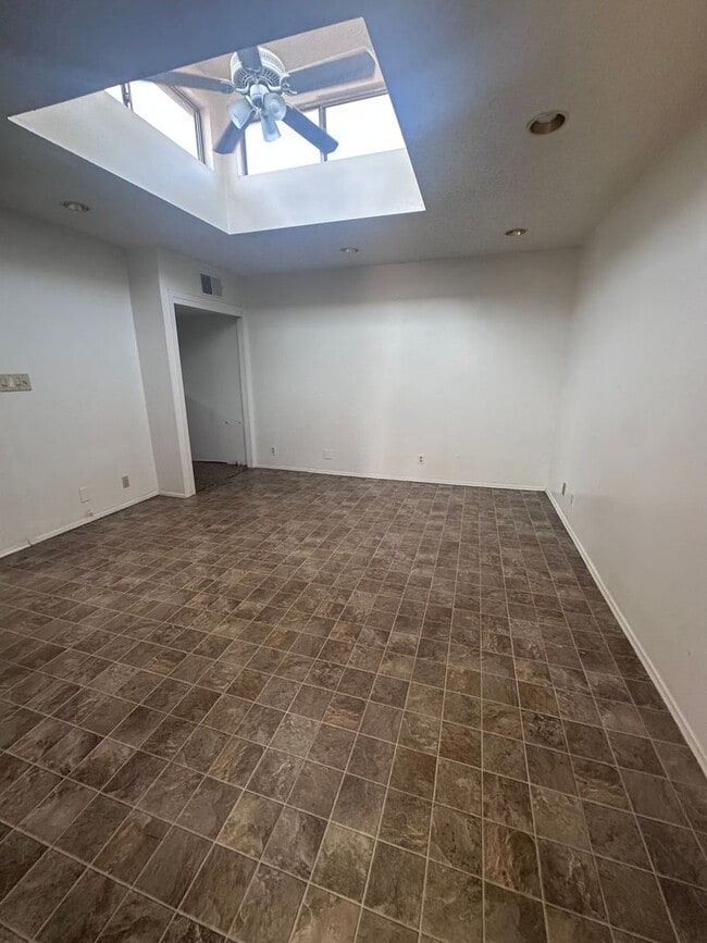 Building Photo - 5140 Catoctin Dr