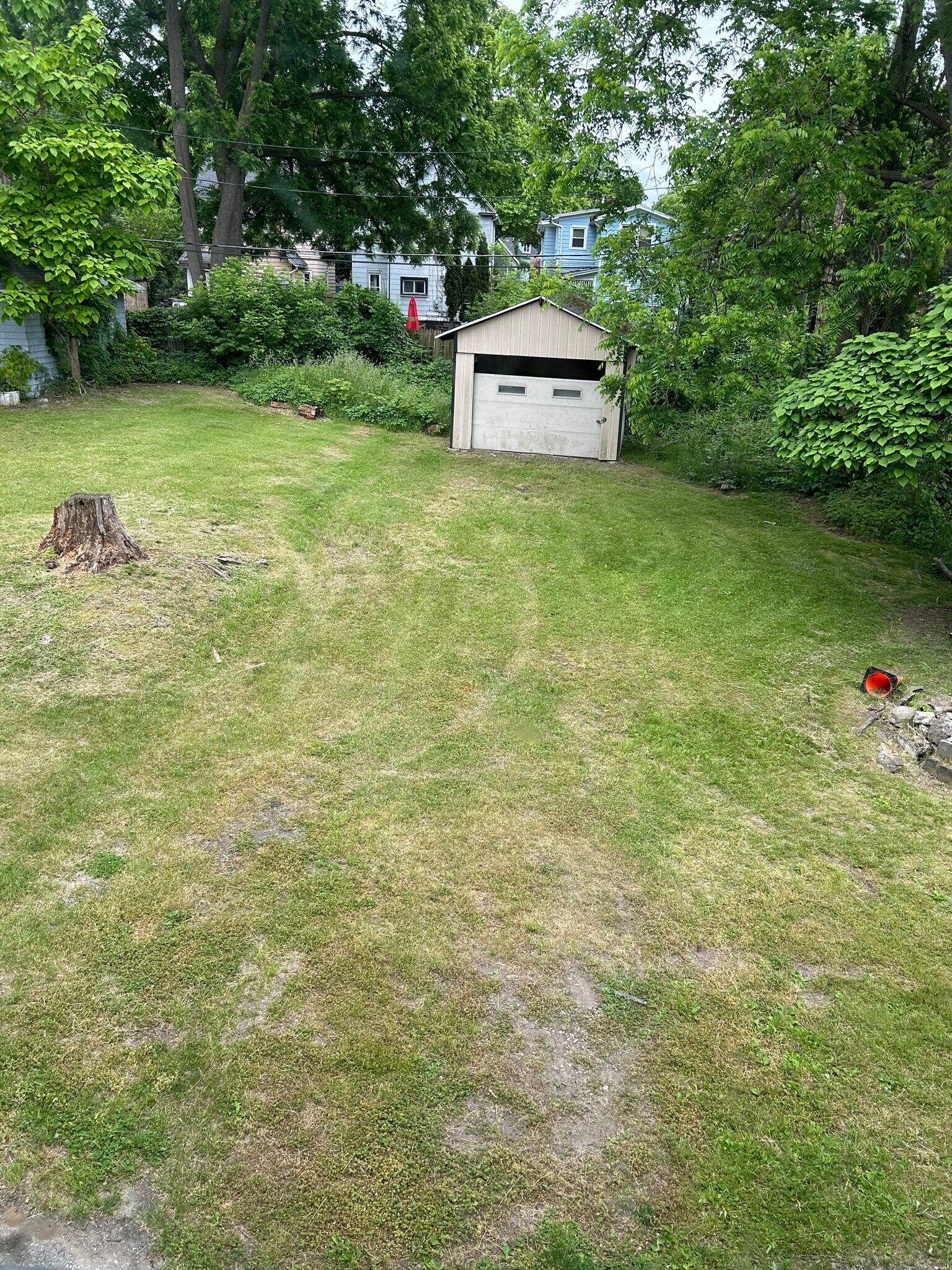 Building Photo - 1140 Plymouth Ave S