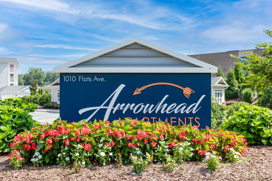 Arrowhead Apartments 1010 Flats Ave Mebane NC 27302 Apartment Finder