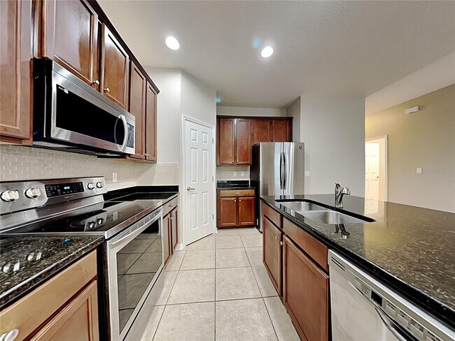 Building Photo - 11011 Belle Haven Dr