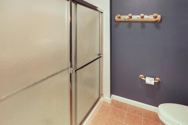 Building Photo - 43 Lafayette Rd