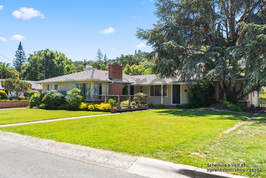 Building Photo - 3645 Mosswood Dr