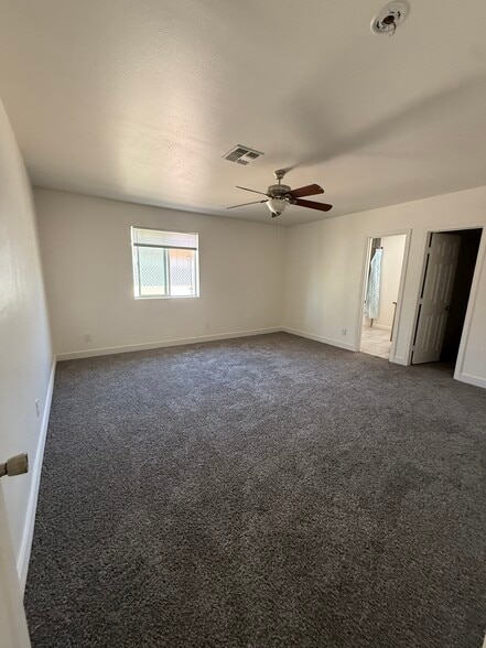 Building Photo - 2828 E Chipman Rd