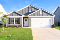 Building Photo - Stunning 4 Bedroom Home