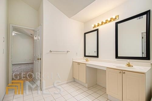 Building Photo - 11615 Windbrooke Way