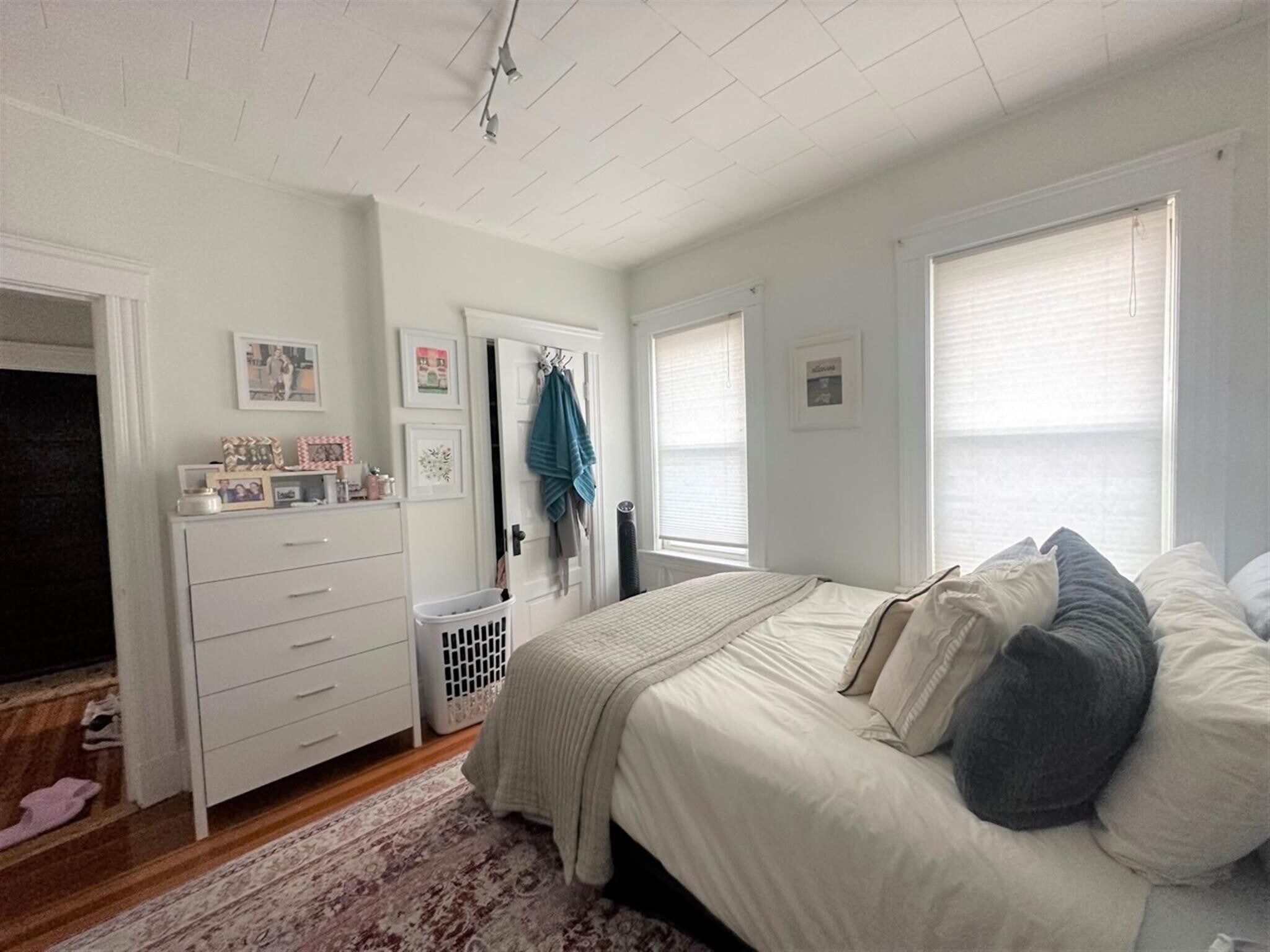 Building Photo - 137 Dudley St