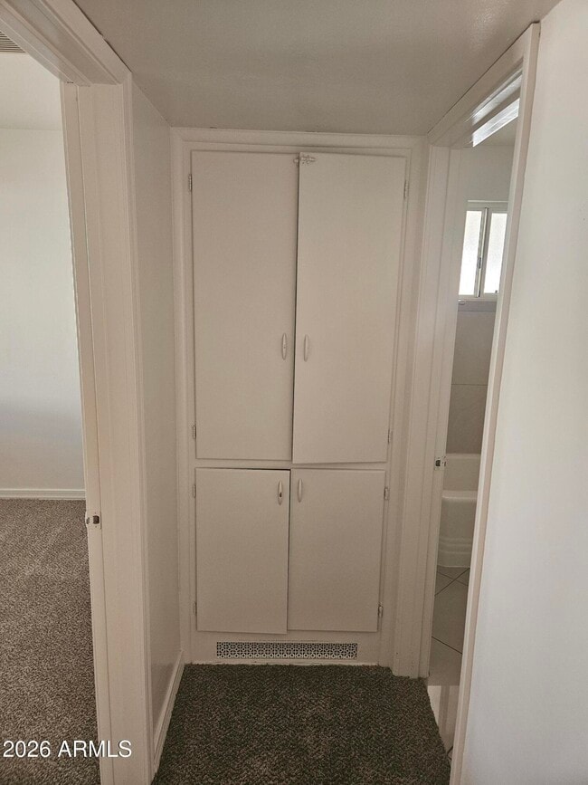 Building Photo - 1508 E Highland Ave