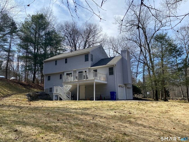 Building Photo - 5 Elena Dr