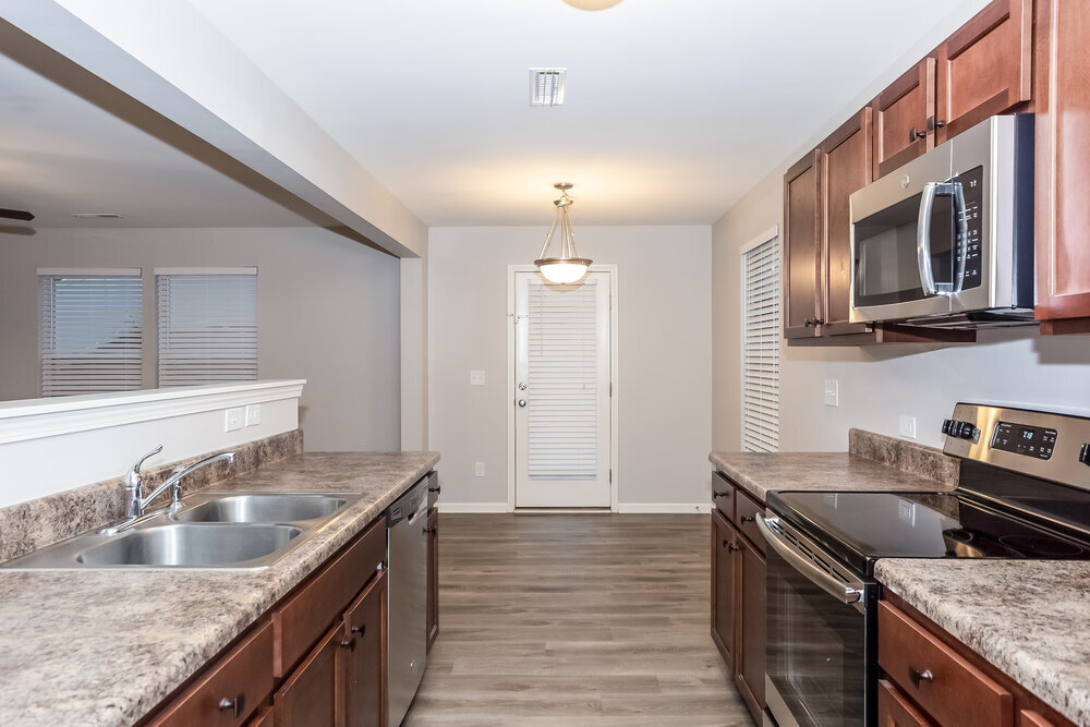 Building Photo - 1083 Manston Pl SW