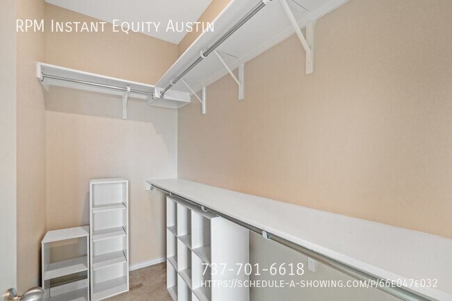 Building Photo - 6300 Carriage Pines Dr