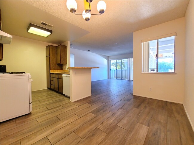 Building Photo - 26200 Redlands Blvd