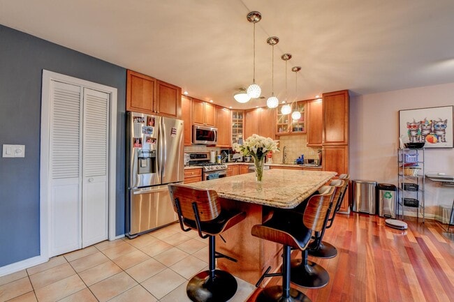 Building Photo - 572 Sanderling Ct