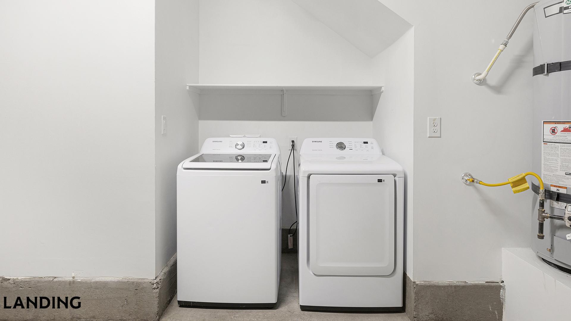 Building Photo - 2705 N Rancho Dr