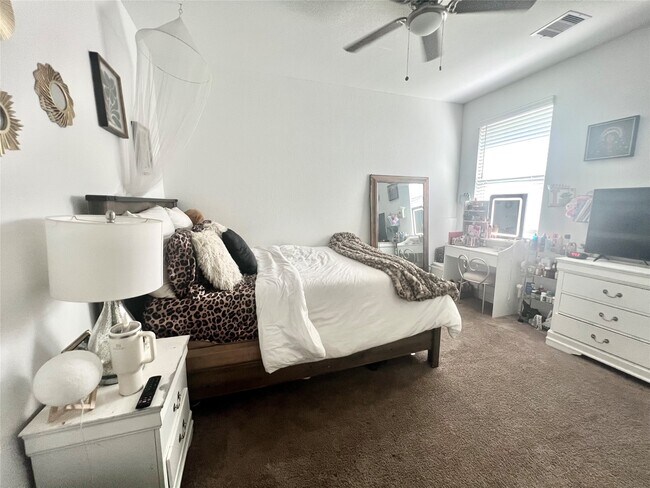 Building Photo - 31311 Horseshoe Meadow Bend Ln