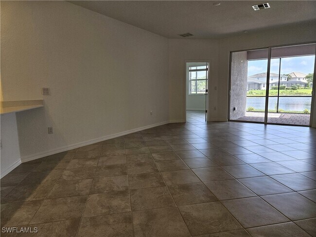Building Photo - 2167 Dragonfruit Wy