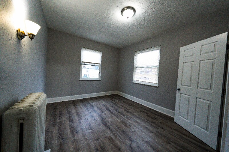 Building Photo - 11 Shepard St