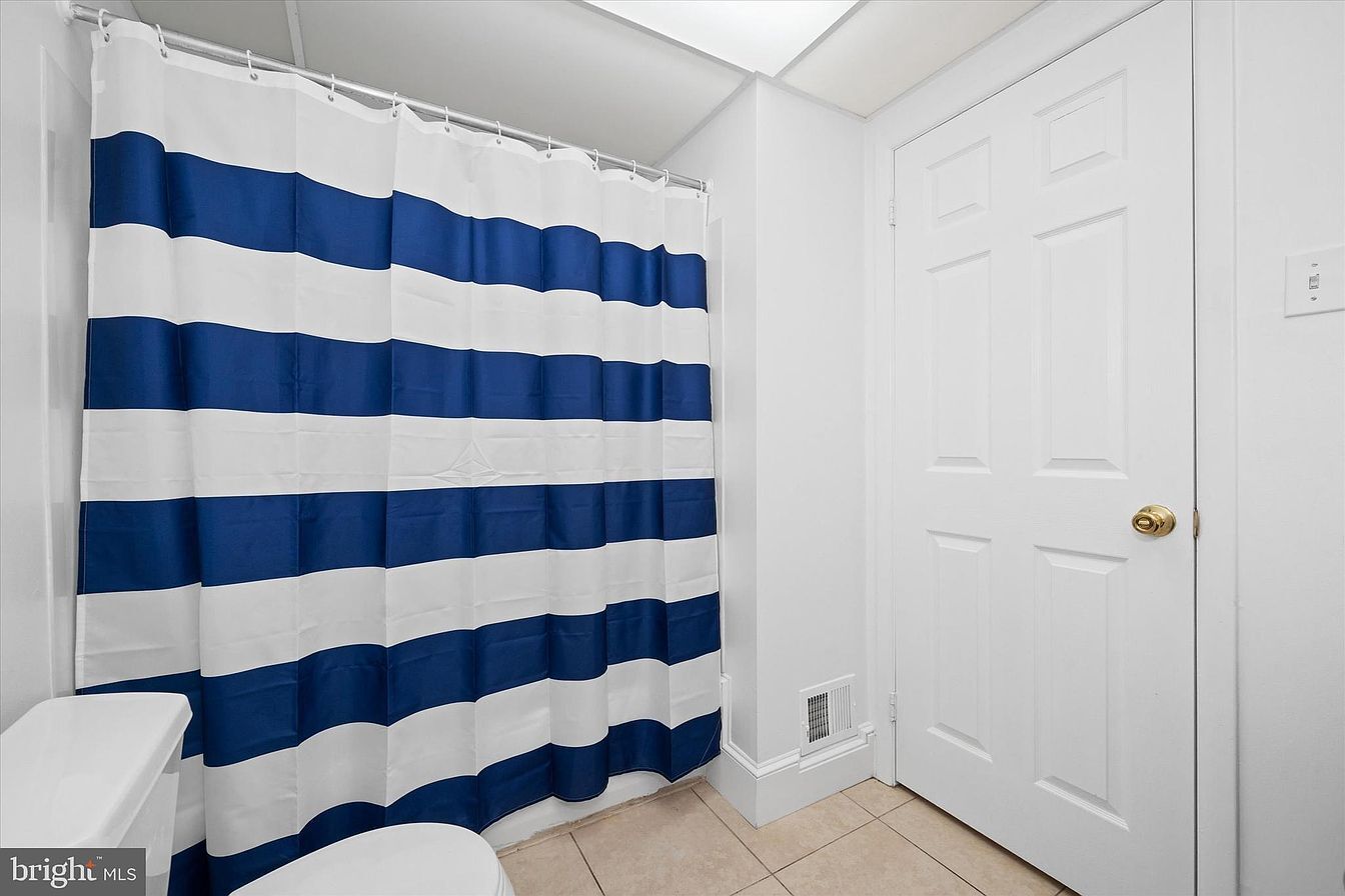 Building Photo - 4938 W Brigantine Ct