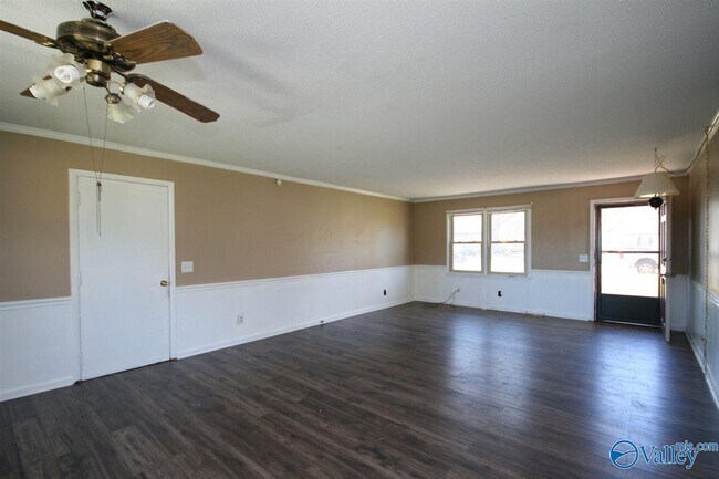 Building Photo - 6206 NW Angus Cir