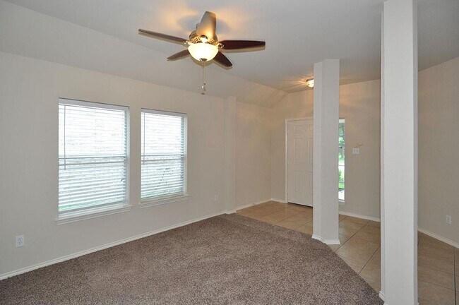 Building Photo - 22852 Lantern Hills Dr